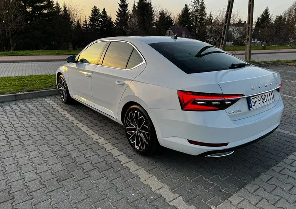 samochody osobowe Skoda Superb cena 144900 przebieg: 56000, rok produkcji 2021 z Prudnik